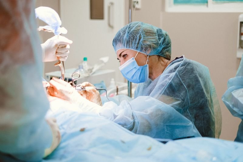 Cirurgia de Próstata: Dúvidas Frequentes Sobre Procedimento, Internação e Pós-Operatório